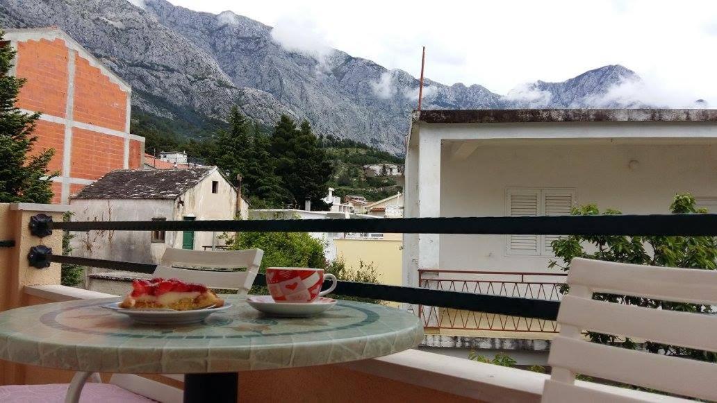 Apartmani Kontic Baska Voda Bagian luar foto