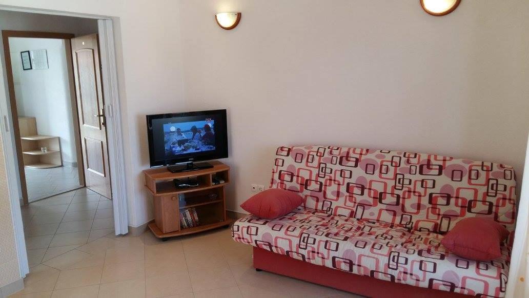 Apartmani Kontic Baska Voda Bagian luar foto